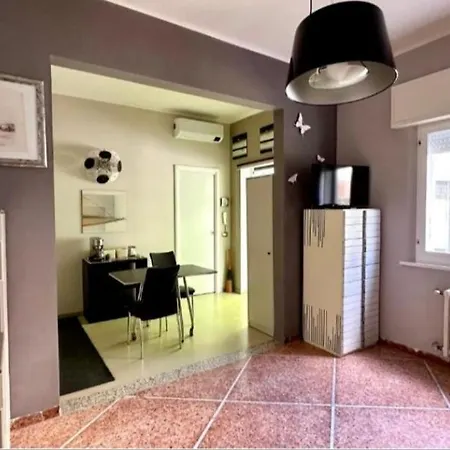 Apartment Via Raffaello Sanzio