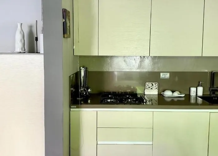 Via Raffaello Sanzio